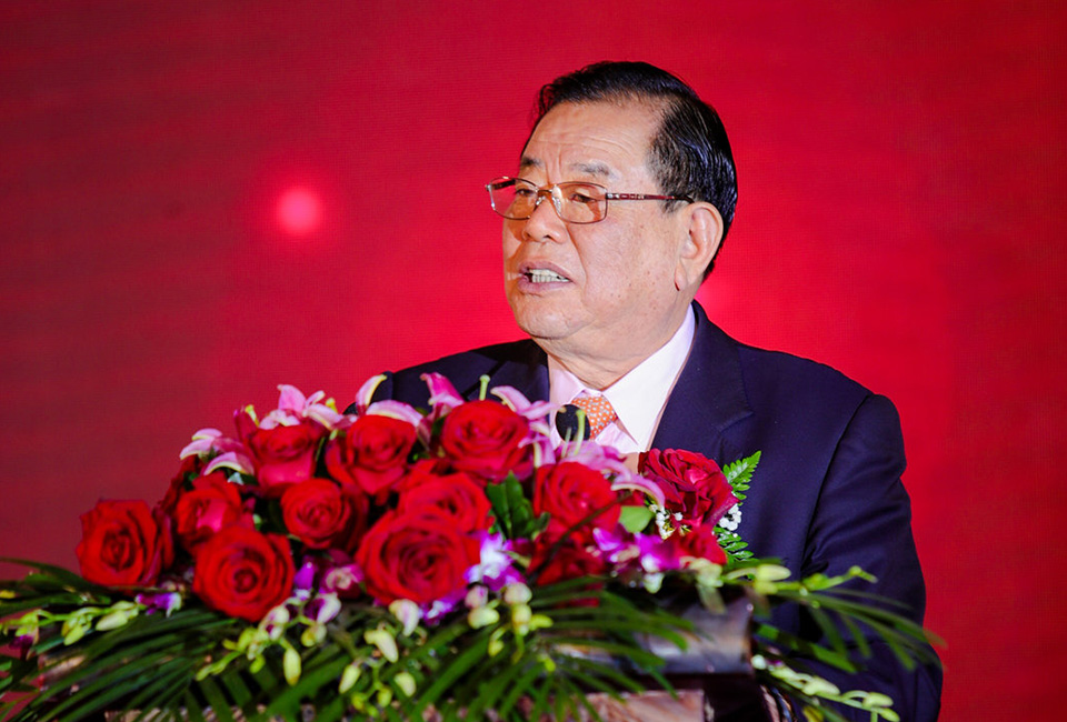 德業(yè)人將用心堅守使命,<br>為實現(xiàn)夢想不懼櫛風(fēng)沐雨、砥礪前行。